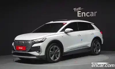 Audi Q4 e-tron 2023 0.2 Автомат в Москве № 193240, миниатюра 12