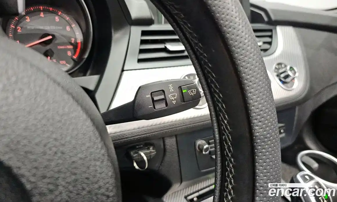 BMW Z4 2012 3.0 Автомат в Москве № 193295, фото 14