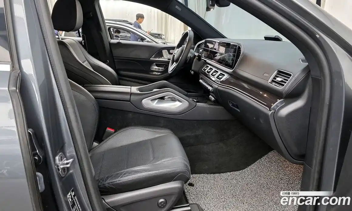 Mercedes-Benz GLE-Class 2021 2.9 Автомат в Москве № 194205, фото 20