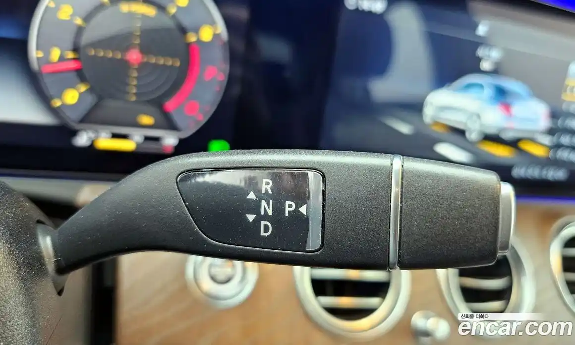 Mercedes-Benz E-Class 2019 2.0 Автомат в Москве № 194699, фото 18