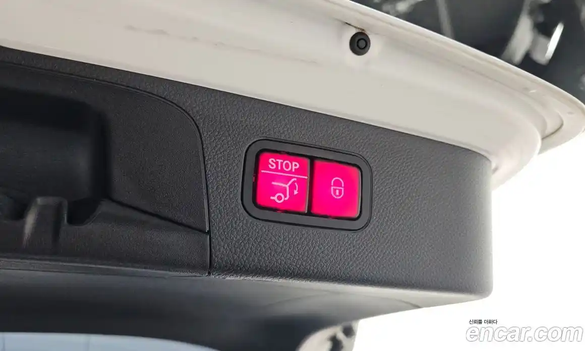 Mercedes-Benz GLC-Class 2019 2.0 Автомат в Москве № 194881, фото 19