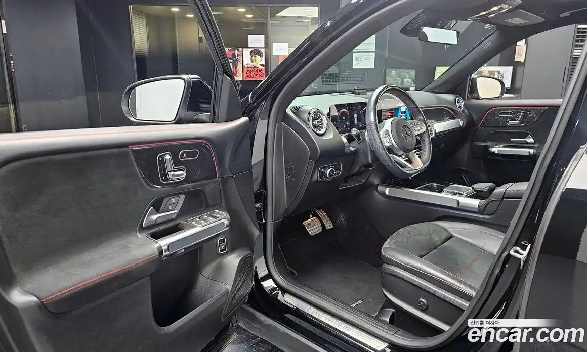 Mercedes-Benz GLB-Class 2020 2.0 Автомат в Москве № 195461, фото 12