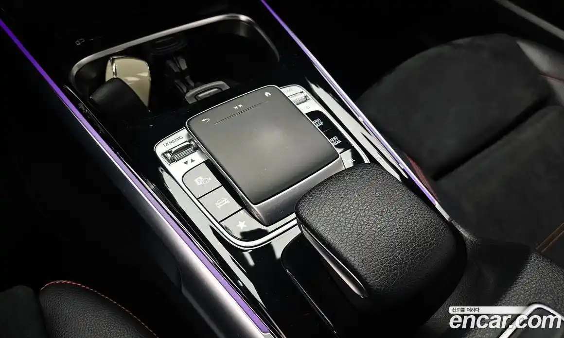 Mercedes-Benz GLB-Class 2020 2.0 Автомат в Москве № 195461, фото 8