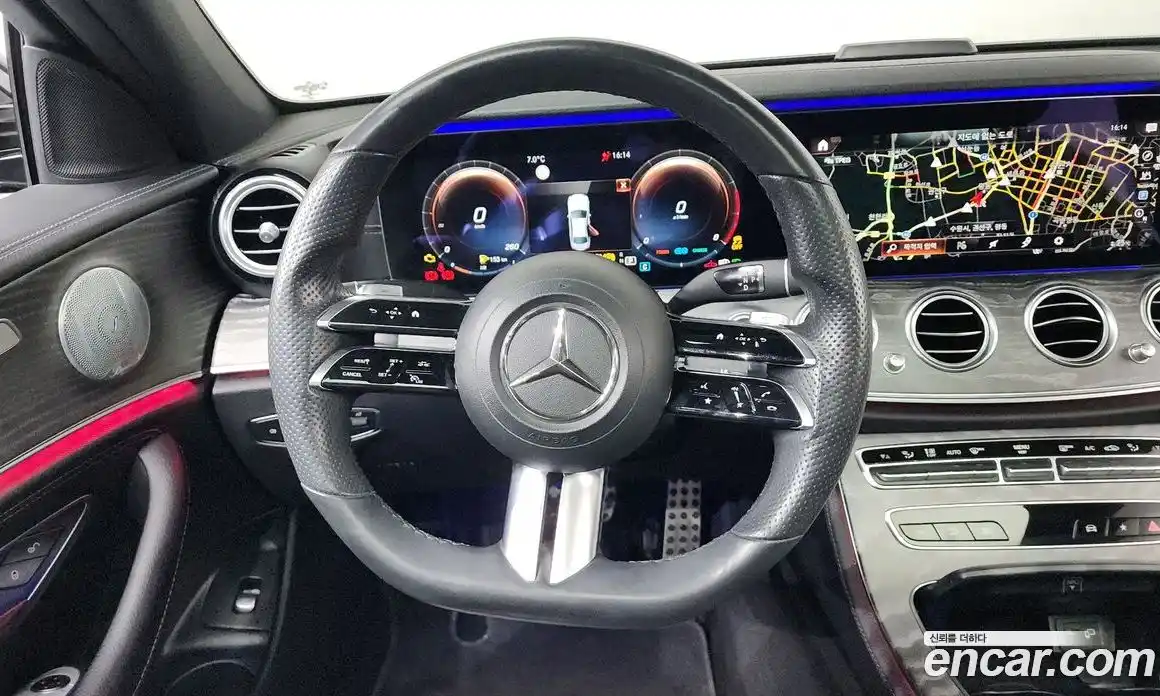 Mercedes-Benz E-Class 2021 2.0 Автомат в Москве № 195596, фото 14