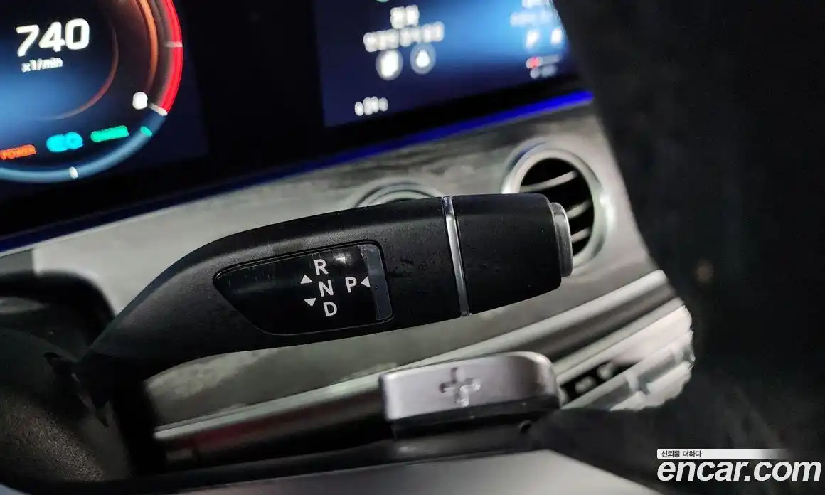 Mercedes-Benz E-Class 2021 2.0 Автомат в Москве № 195596, фото 4