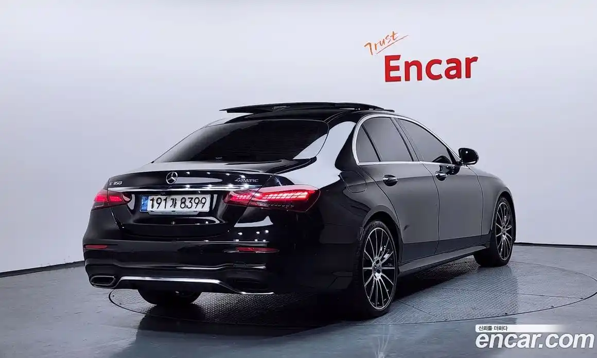 Mercedes-Benz E-Class 2021 2.0 Автомат в Москве № 195596, фото 7