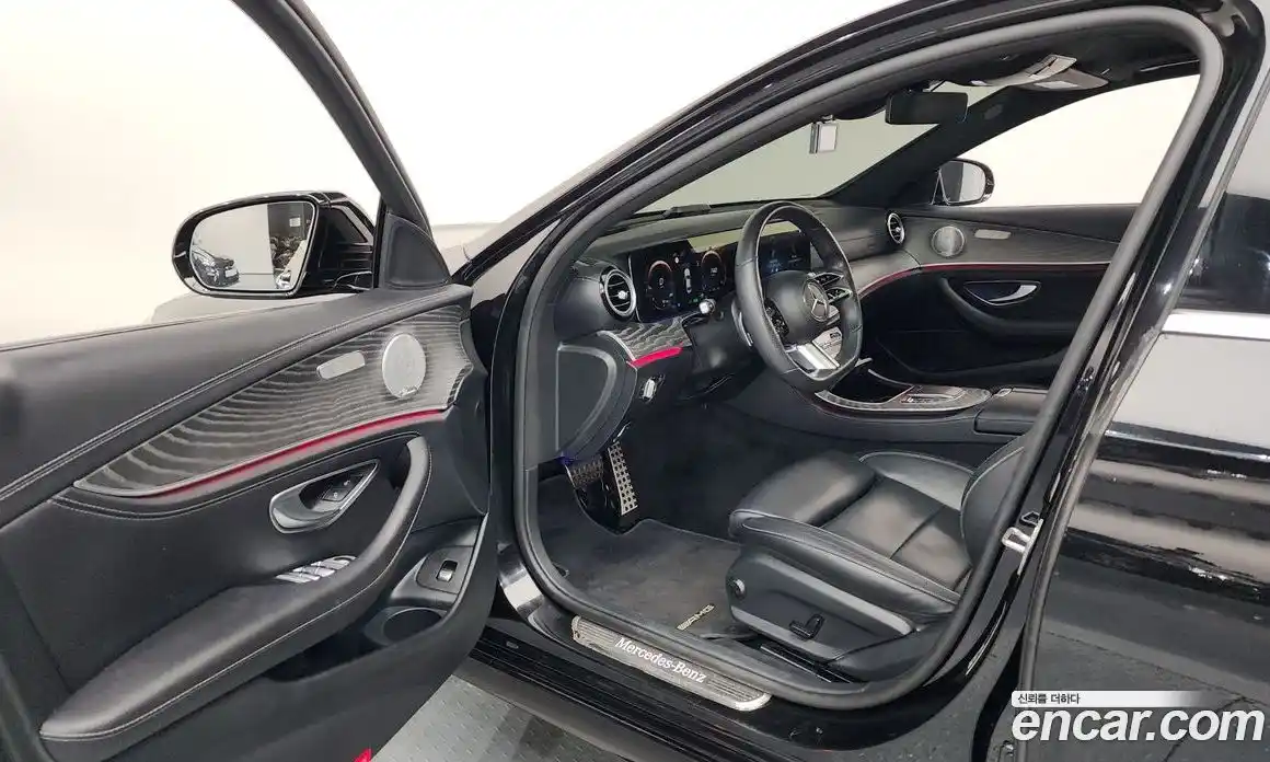 Mercedes-Benz E-Class 2021 2.0 Автомат в Москве № 195596, фото 8