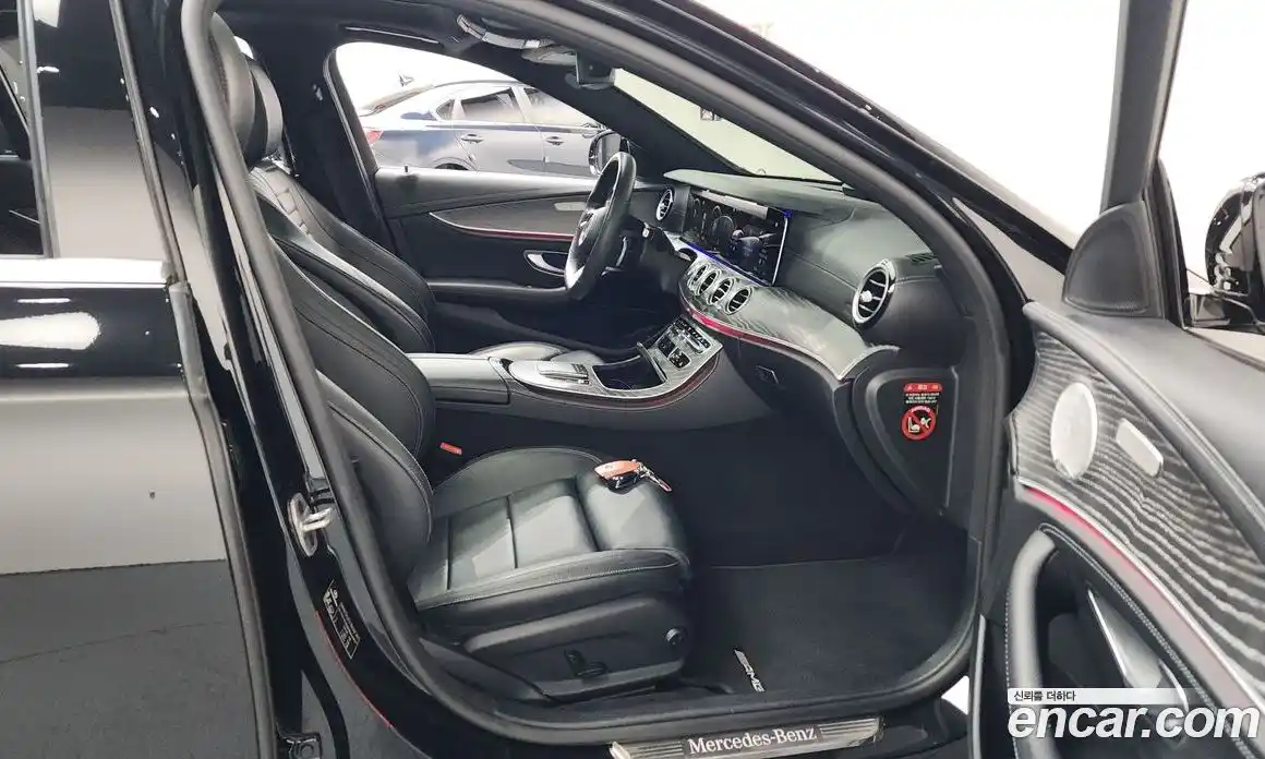 Mercedes-Benz E-Class 2021 2.0 Автомат в Москве № 195596, фото 10