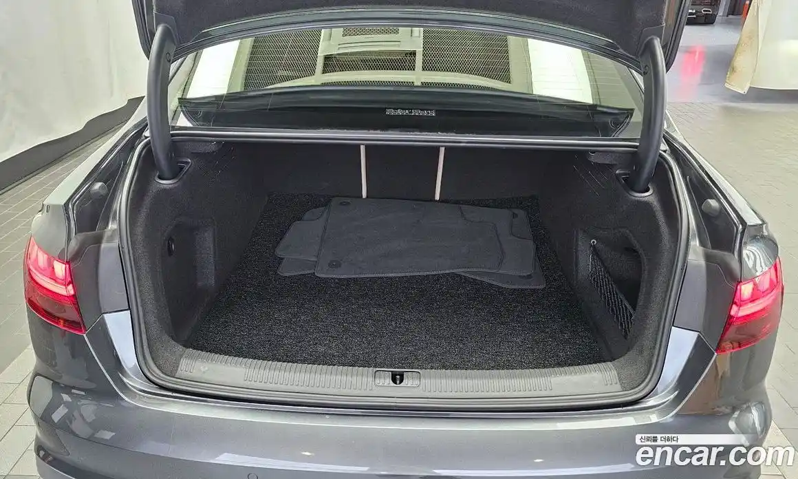 Audi A4 2021 2.0 Автомат в Москве № 196289, фото 15