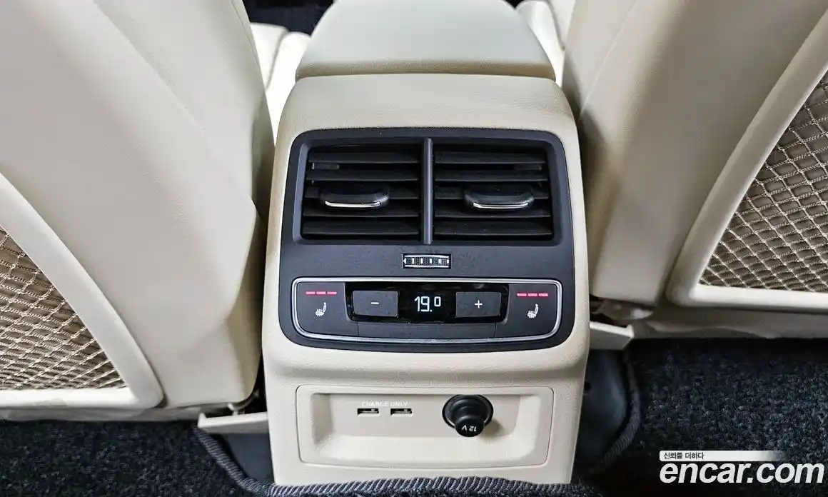 Audi A4 2021 2.0 Автомат в Москве № 196289, фото 10