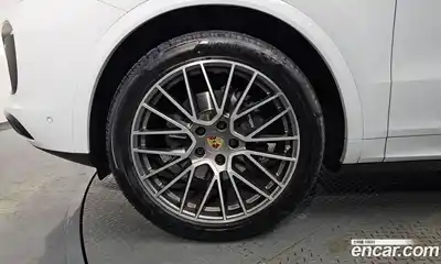 Porsche Cayenne, 2022