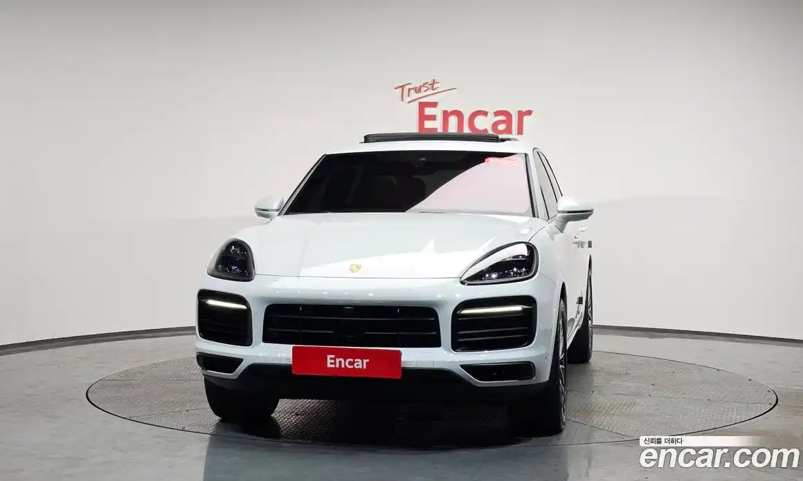 Porsche Cayenne 2022 3.0 Автомат в Москве № 197390, фото 11