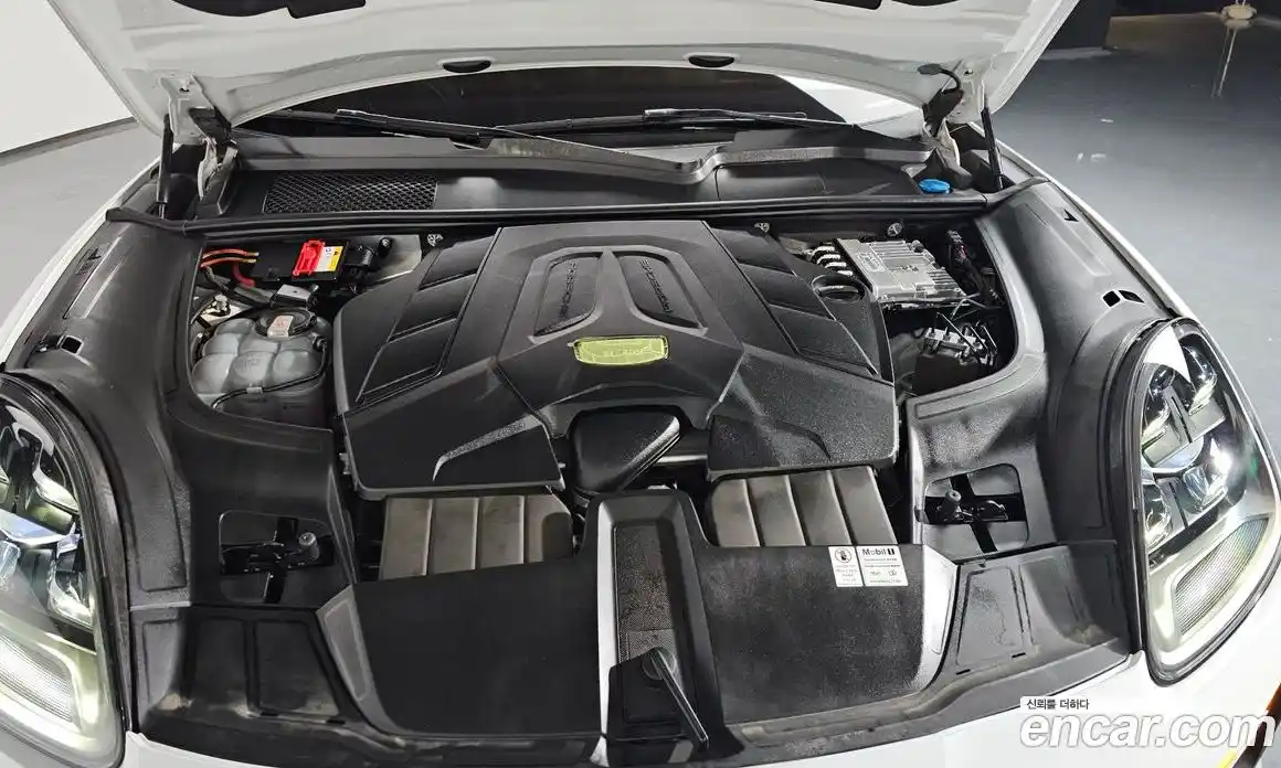 Porsche Cayenne 2022 3.0 Автомат в Москве № 197390, фото 7