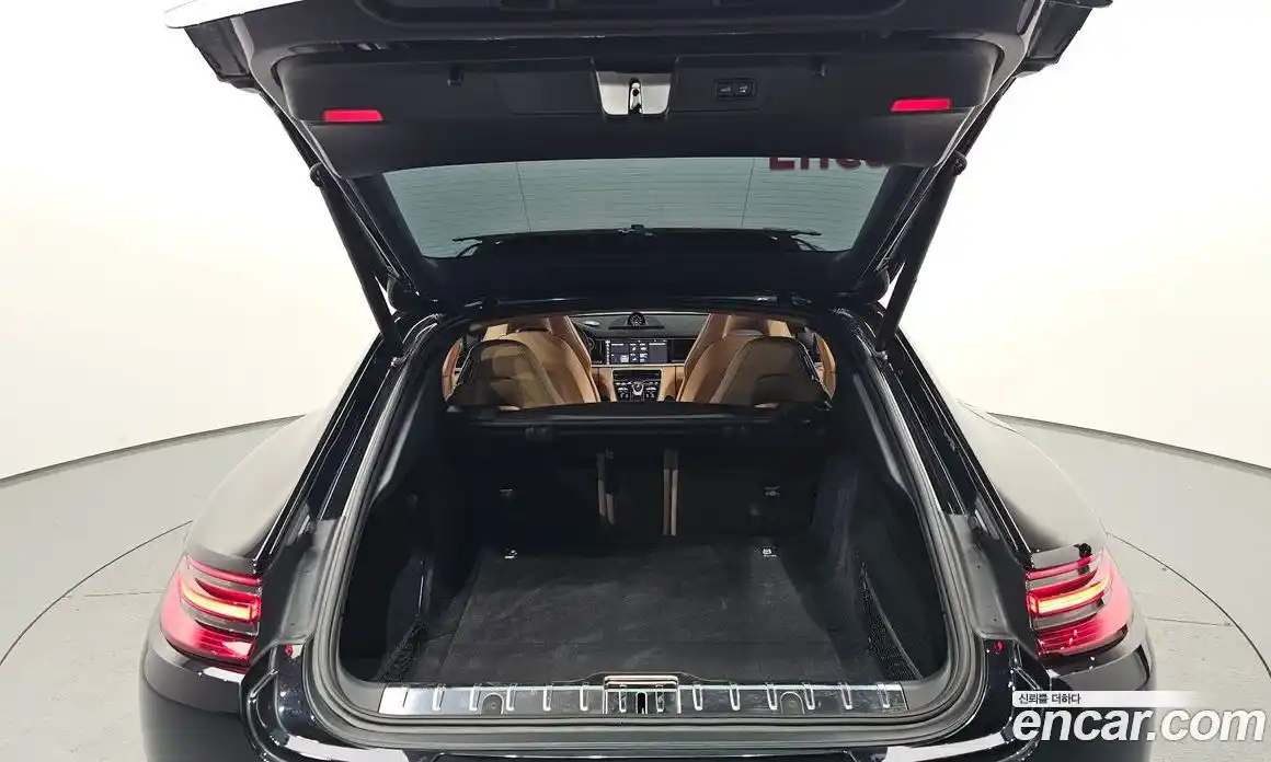 Porsche Panamera 2018 3.0 Автомат в Москве № 197555, фото 20