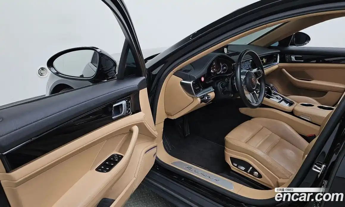 Porsche Panamera 2018 3.0 Автомат в Москве № 197555, фото 6