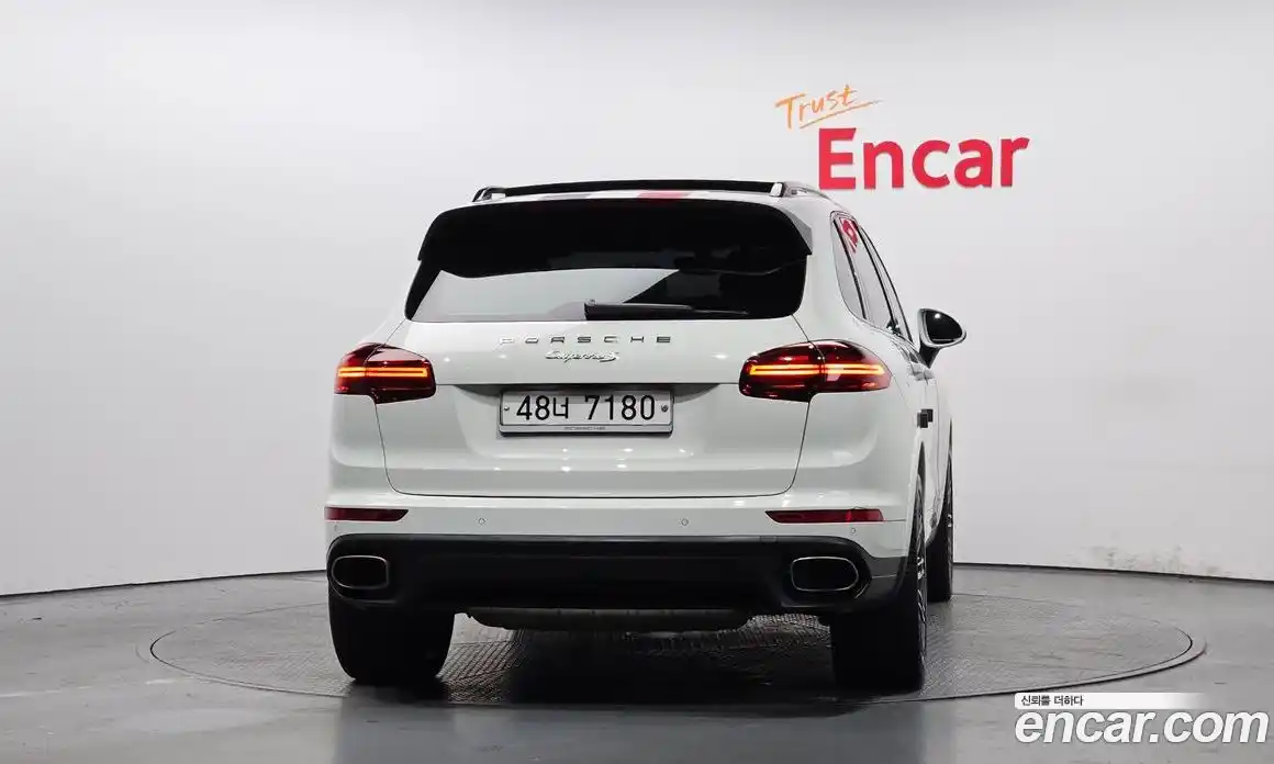 Porsche Cayenne 2017 3.0 Автомат в Москве № 197571, фото 9