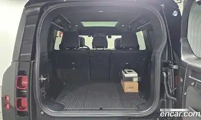 Land Rover Defender 2025 2.0 Автомат в Москве № 198037, миниатюра 5