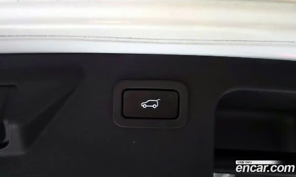 Land Rover Discovery Sport 2017 2.0 Автомат в Москве № 198279, фото 12