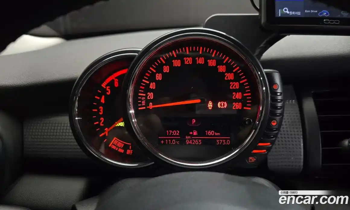 Mini Cooper 2015 1.5 Автомат в Москве № 198398, фото 11