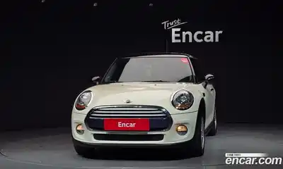 Mini Cooper 2015 1.5 Автомат в Москве № 198398, миниатюра 2