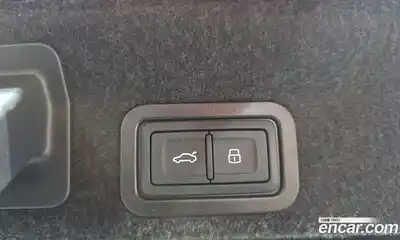 Audi A6 2023 2.0 Автомат в Москве № 207434, миниатюра 10