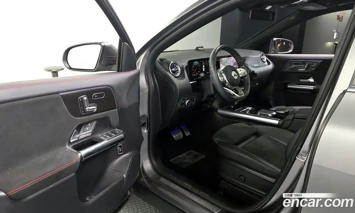 Mercedes-Benz GLA-Class 2020 2.0 Автомат в Москве № 209227, фото 13