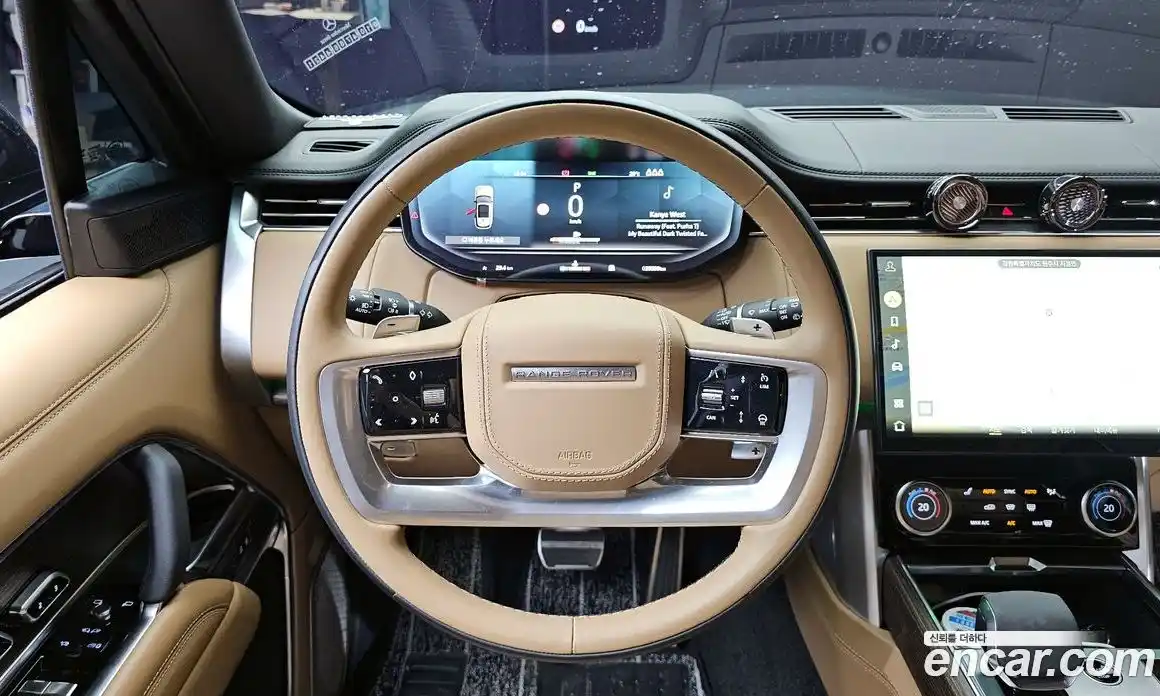 Land Rover Range-Rover 2023 4.4 Автомат в Москве № 213310, фото 17