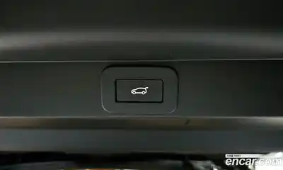 Land Rover Range-Rover 2023 4.4 Автомат в Москве № 213310, миниатюра 8