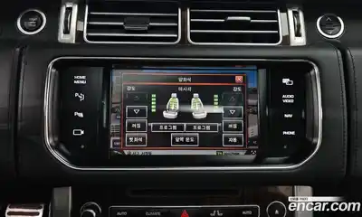 Land Rover Range-Rover 2015 4.4 Автомат в Москве № 213864, миниатюра 11