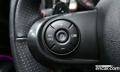 Mini Cooper Convertible 2019 2.0 Автомат в Москве № 214296, миниатюра 6