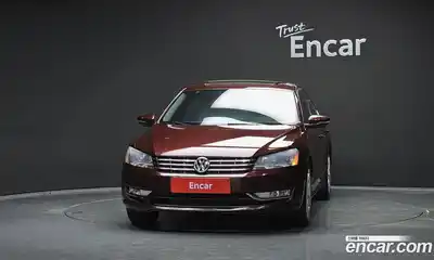 Volkswagen Passat 2012 2.0 Автомат в Москве № 215362, миниатюра 11