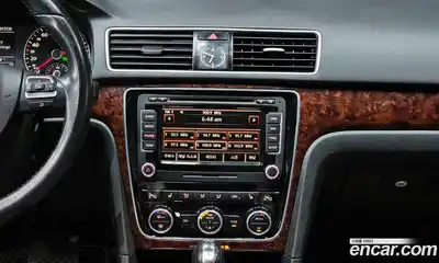 Volkswagen Passat 2012 2.0 Автомат в Москве № 215362, миниатюра 4