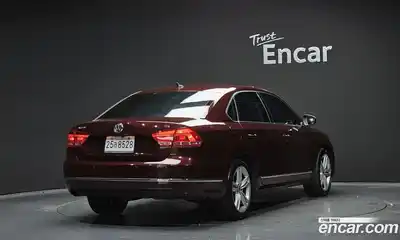 Volkswagen Passat 2012 2.0 Автомат в Москве № 215362, миниатюра 8
