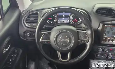 Jeep Renegade 2021 2.4 Автомат в Москве № 215413, миниатюра 11