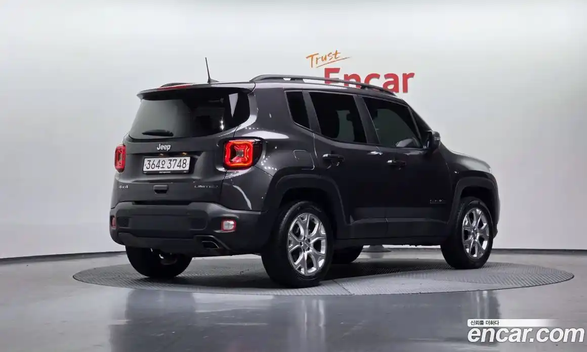 Jeep Renegade 2021 2.4 Автомат в Москве № 215413, фото 15