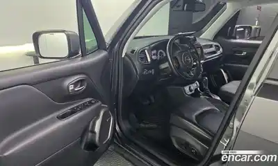 Jeep Renegade 2021 2.4 Автомат в Москве № 215413, миниатюра 10