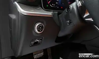 Mercedes-Benz C-Class 2024 2.0 Автомат в Москве № 216138, миниатюра 7