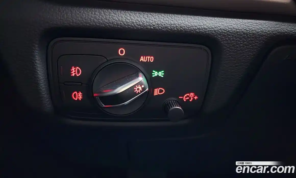 Audi A3 2015 1.6 Автомат в Москве № 221822, фото 8