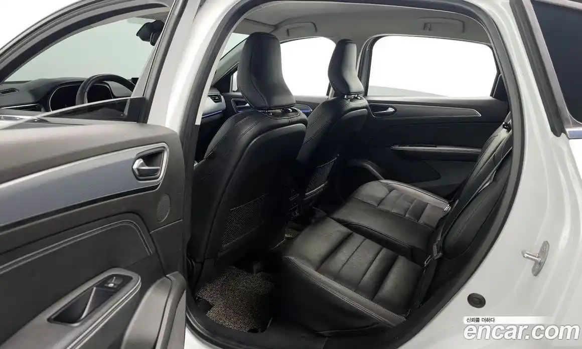 Renault XM3 2020 1.3 Автомат в Москве № 223568, фото 12