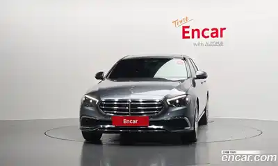 Mercedes-Benz E-Class, 2022