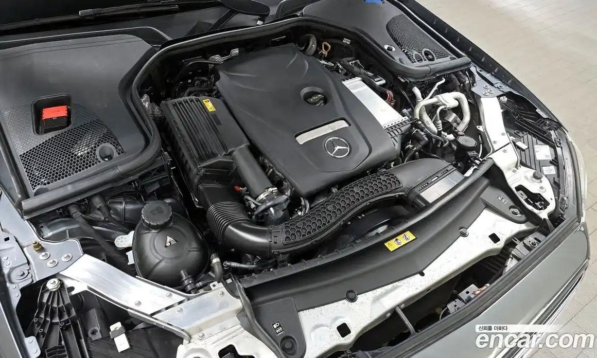 Mercedes-Benz E-Class 2022 2.0 Автомат в Москве № 224968, фото 18