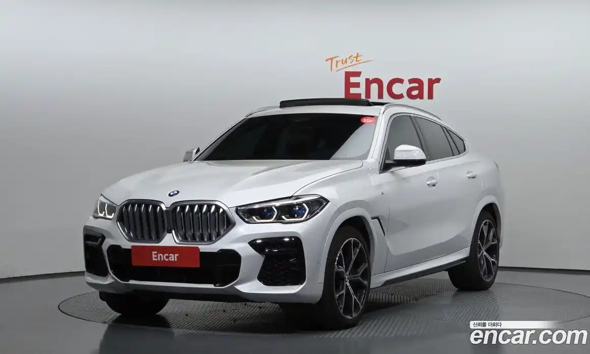 BMW X6 2023 3.0 Автомат в Москве № 228742, фото 16