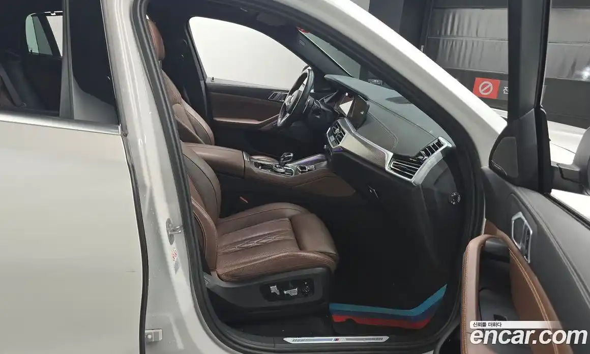 BMW X6 2023 3.0 Автомат в Москве № 228742, фото 20