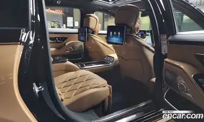 Mercedes-Benz S-Class 2023 6.0 Автомат в Москве № 229440, миниатюра 4