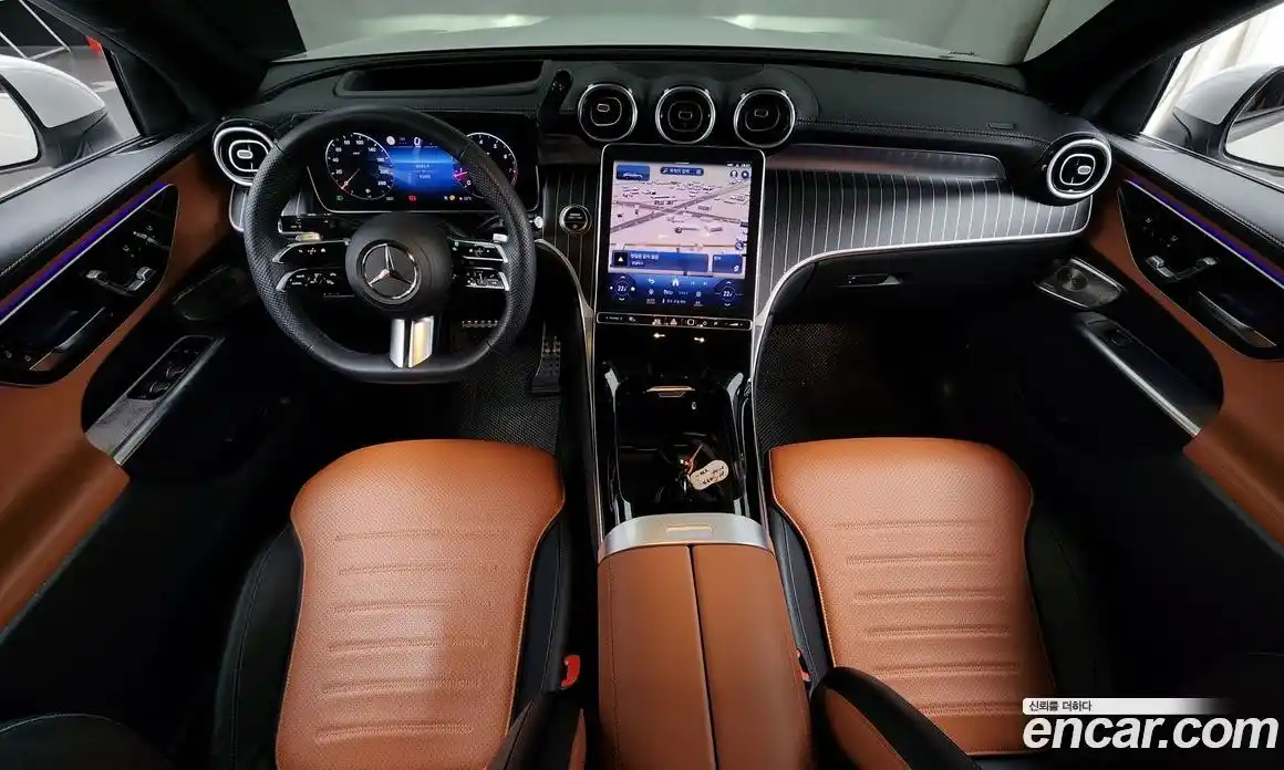 Mercedes-Benz GLC-Class 2024 2.0 Автомат в Москве № 229613, фото 2