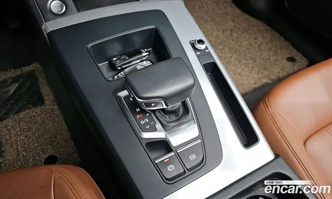 Audi Q5 2022 2.0 Автомат в Москве № 230103, фото 16