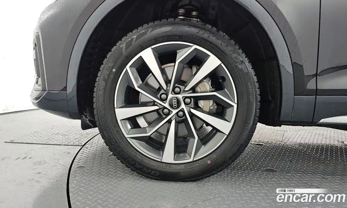 Audi Q5 2022 2.0 Автомат в Москве № 230103, фото 6