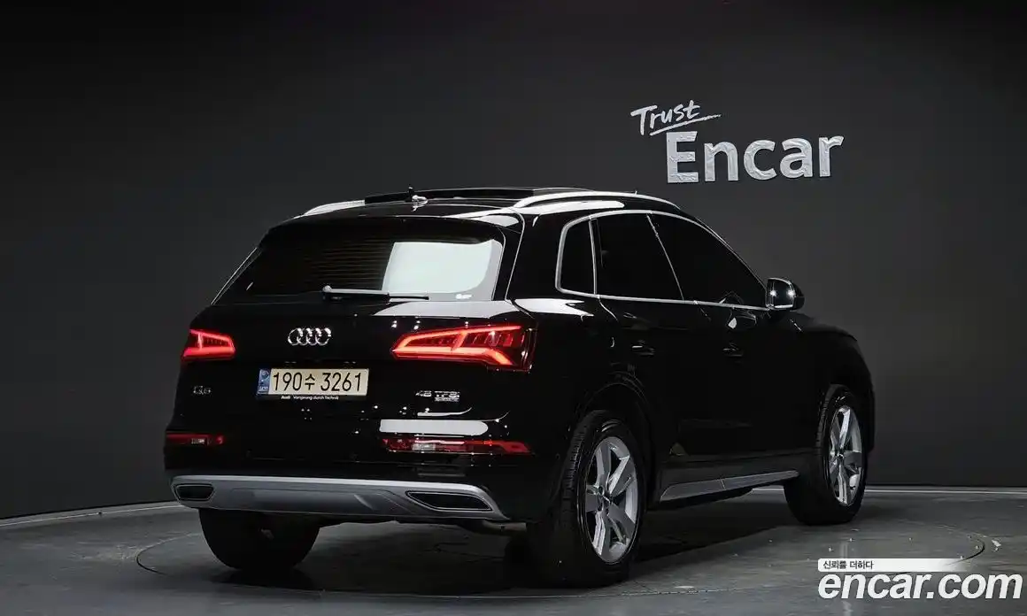 Audi Q5 2020 2.0 Автомат в Москве № 230118, фото 6