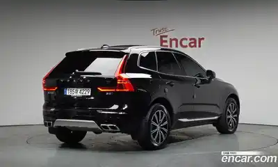 Volvo XC60 2021 2.0 Автомат в Москве № 230453, миниатюра 3