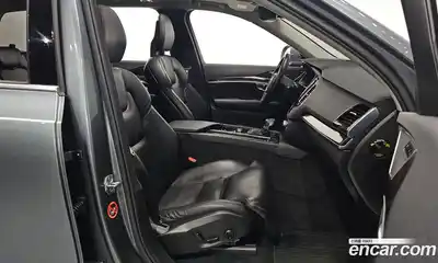 Volvo XC90 2018 2.0 Автомат в Москве № 230636, миниатюра 9
